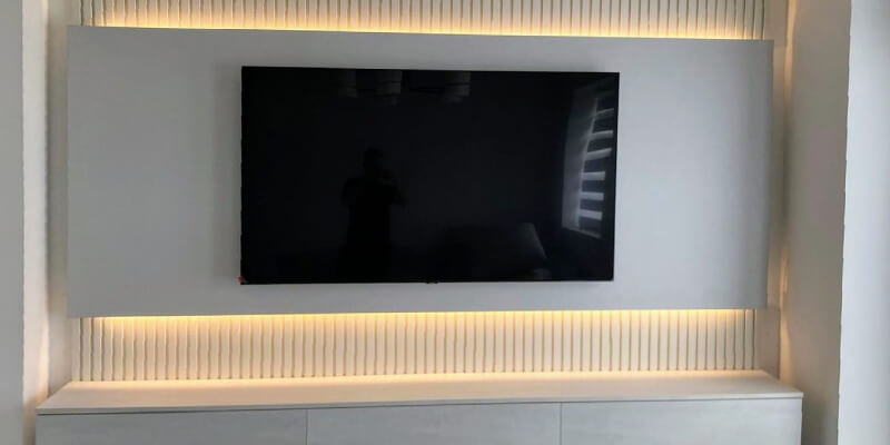 Furniche TV Wall